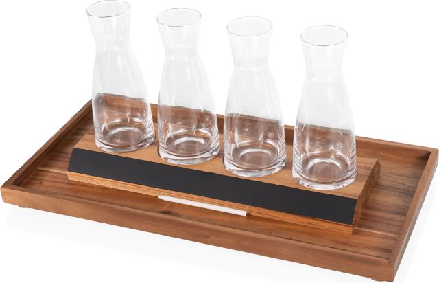 University of Cincinnati Wine Tasting Kit with 4 Glass Carafes